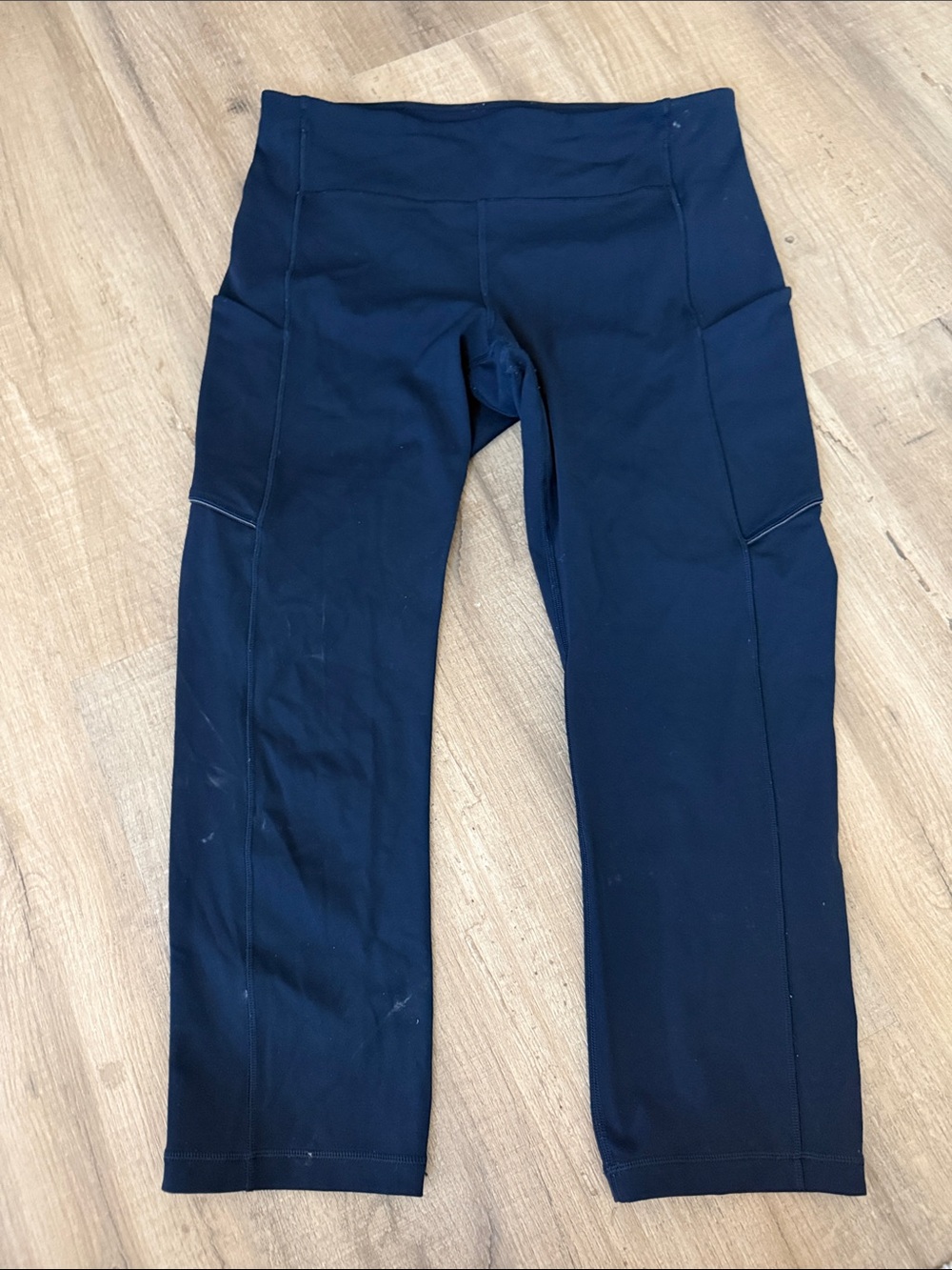 Lululemon Navy Athletic Capri Leggings
